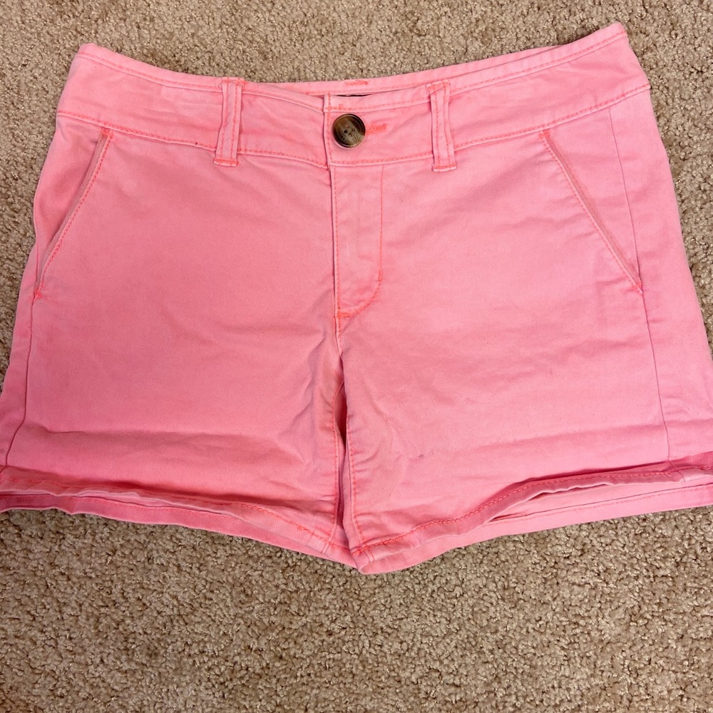 American Eagle Salmon-Colored Shorts (00)